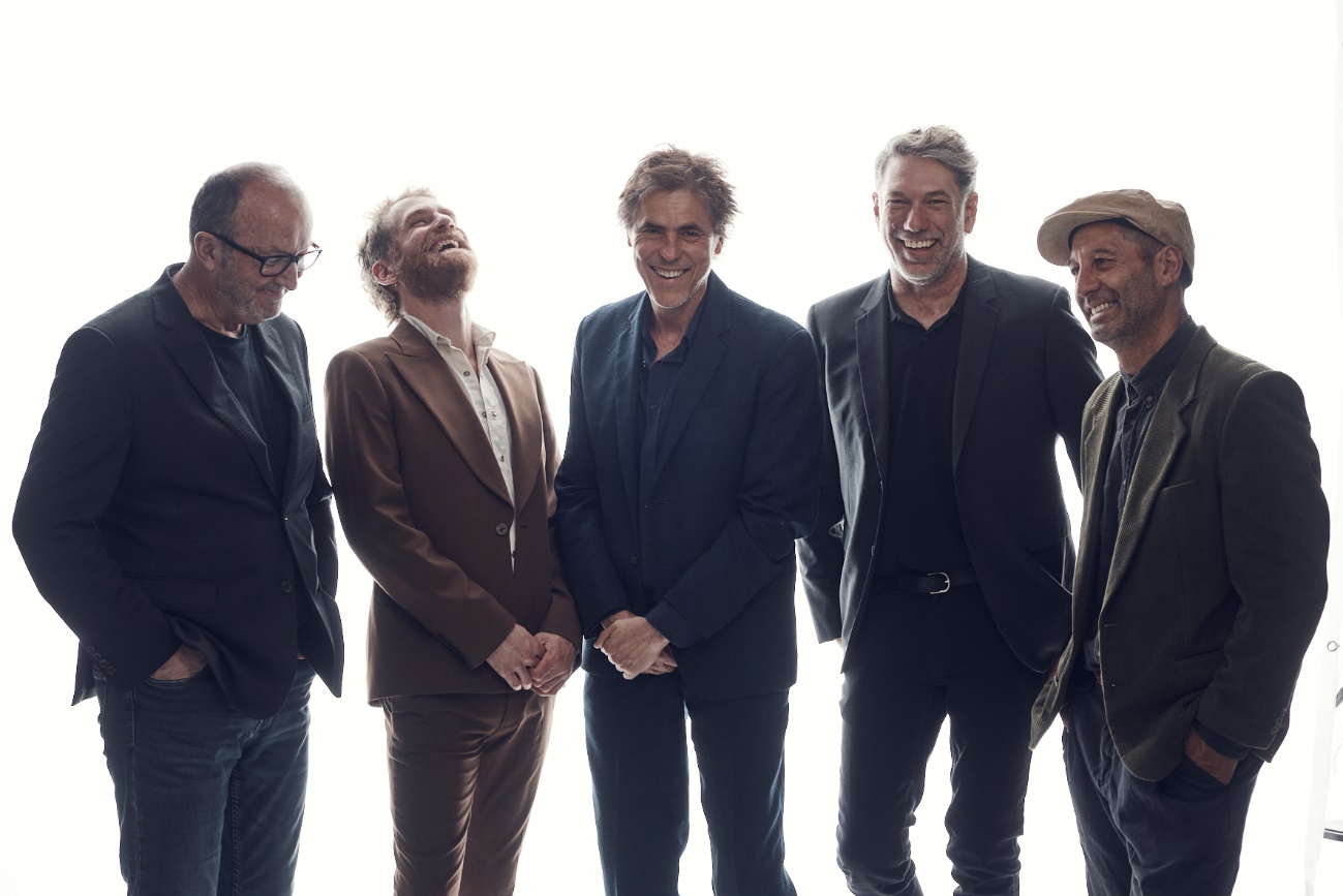 Feature: The Whitlams Black Stump - Kookaburra